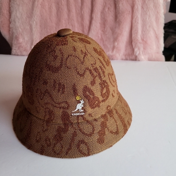 Kangol Street King Casual Mahogany Tan Size Medium - Picture 2 of 6